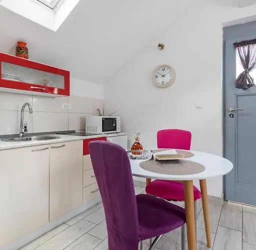 Apartament Studio&room Petra