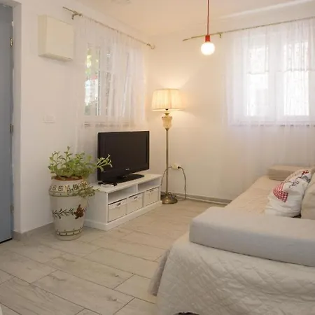 アパート Studio&room Petra